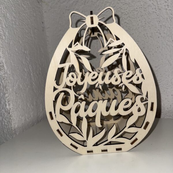 Panier de Pâques oeuf